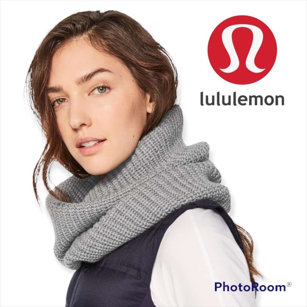 NWT!! Lululemon Wool Be Cozy Snood Heathered Core Medium Grey